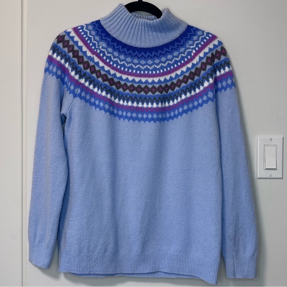 NORTHERN REFLECTIONS Fair Isle Light Sky Blue Turtleneck Sweater - Size: S - Picture 8 of 9